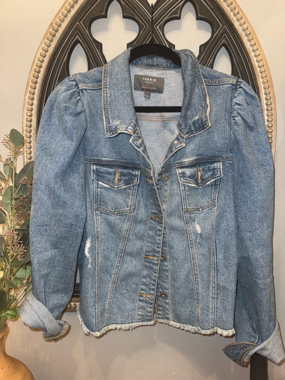 torrid light blue puff sleeve denim jacket